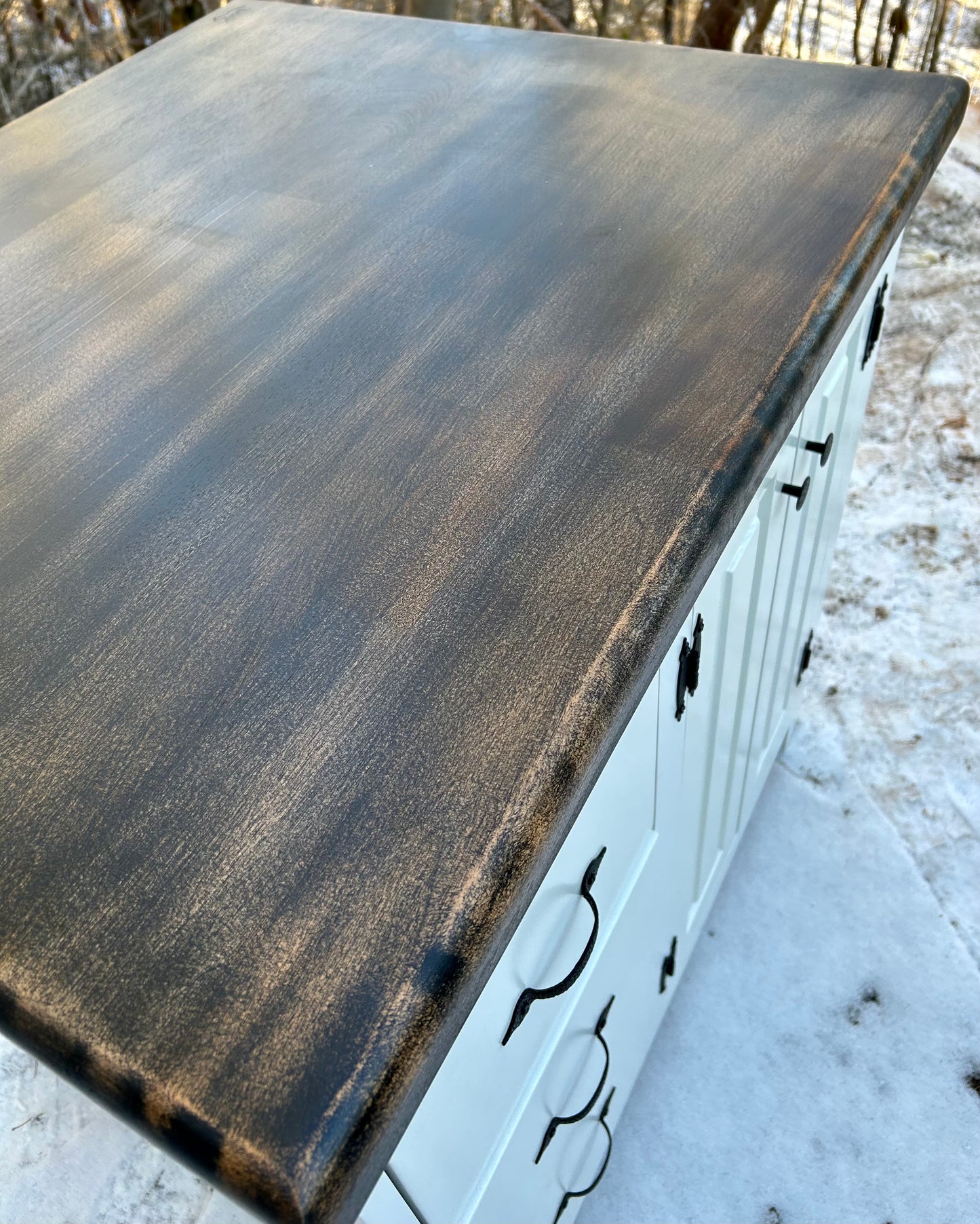 Farmhouse Island Drawers Galore 30x36