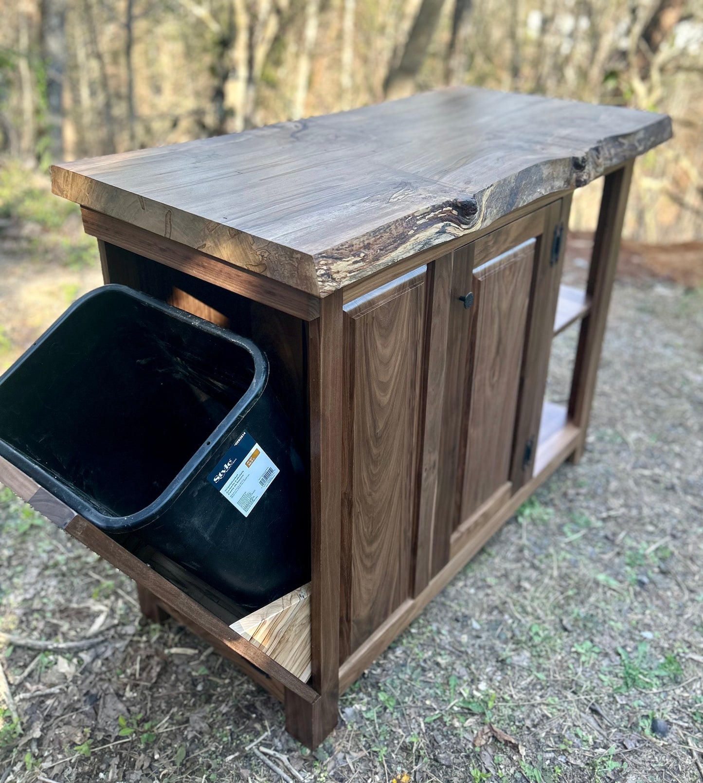 Black Walnut Kitchen Island with Live Edge Ambrosía Maple Slab