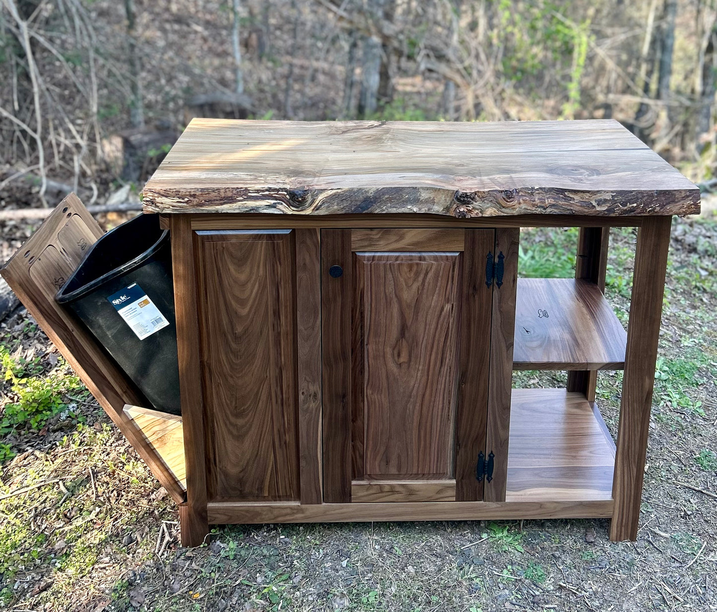 Black Walnut Kitchen Island with Live Edge Ambrosía Maple Slab
