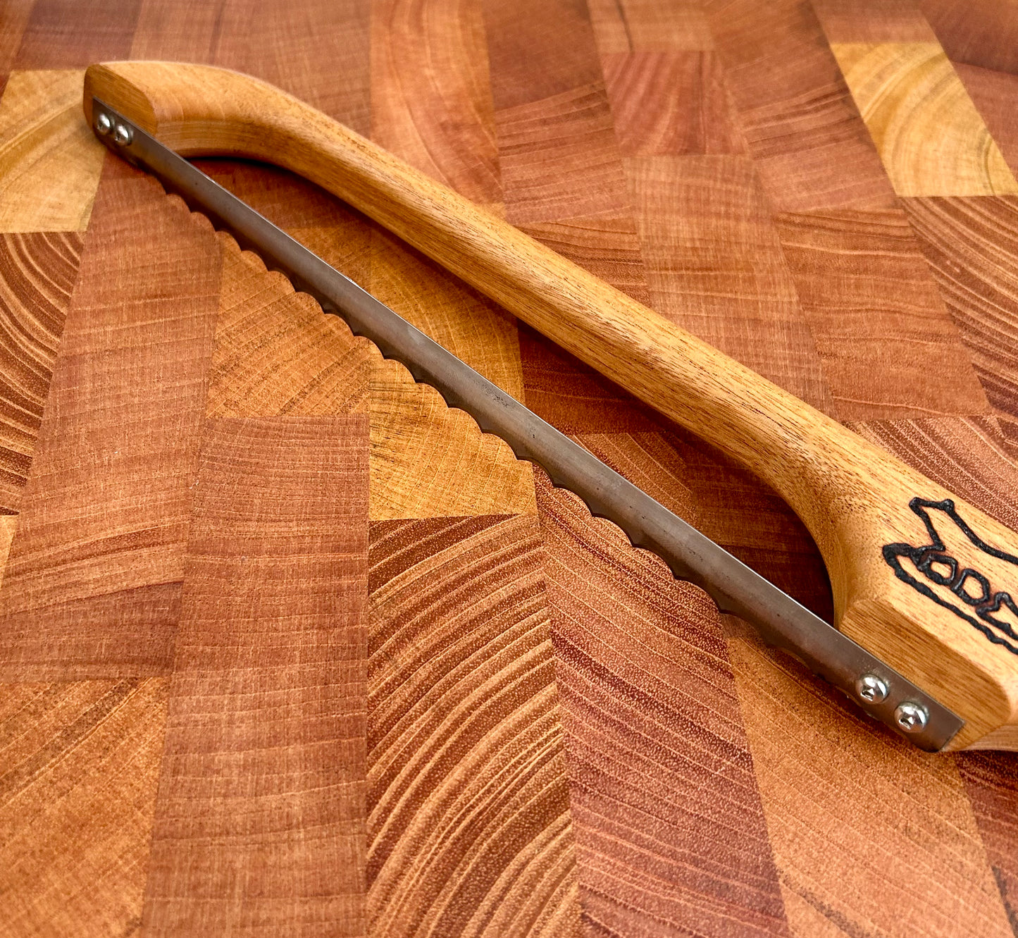 Beef Brisket Mahogany Fractal Burnt Bow Knife