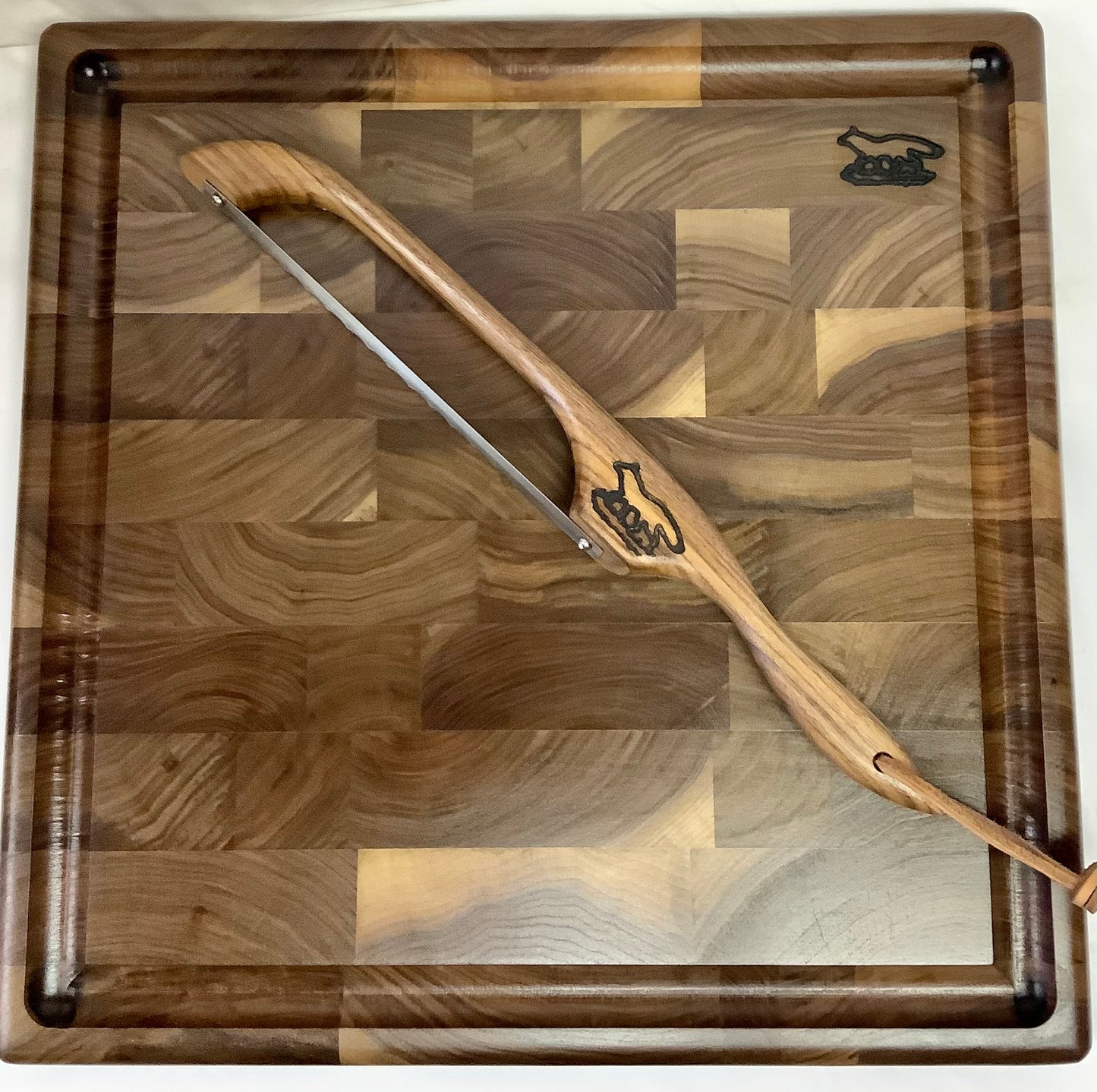 Cutting board-Black Walnut End Grain w/drip trail