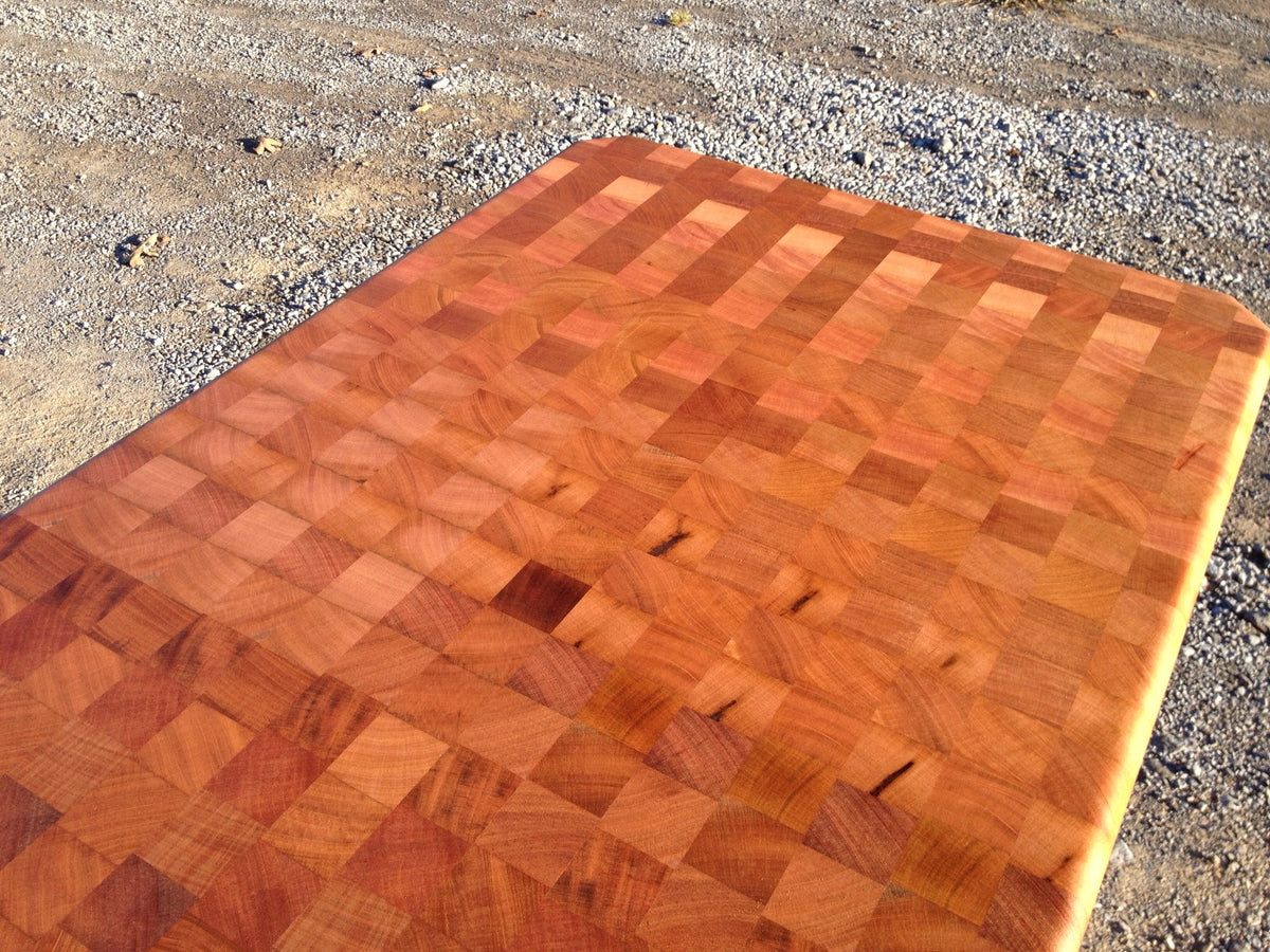 Cutting board-End Grain Canary Wood w/blood trail – Foxcreek Baskets