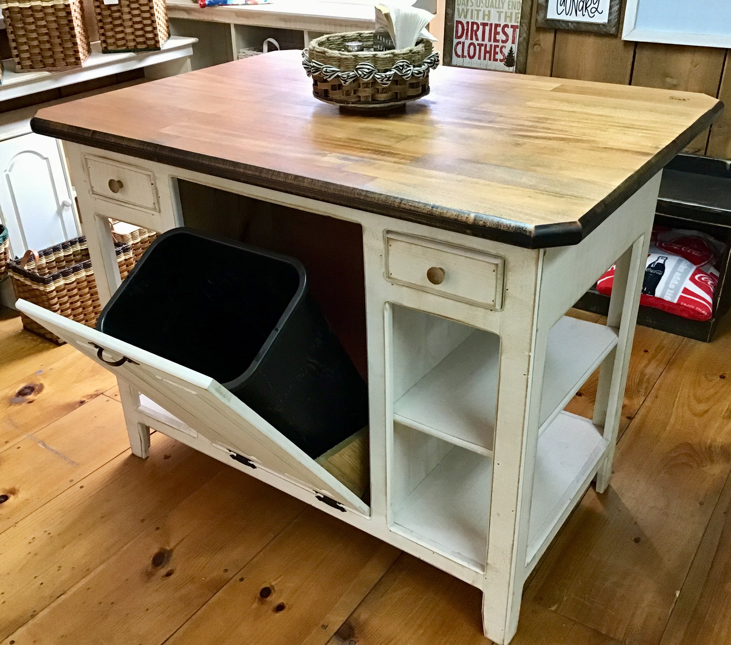 Farmhouse Island--Distressed Wood 36x50 w/bar overhang