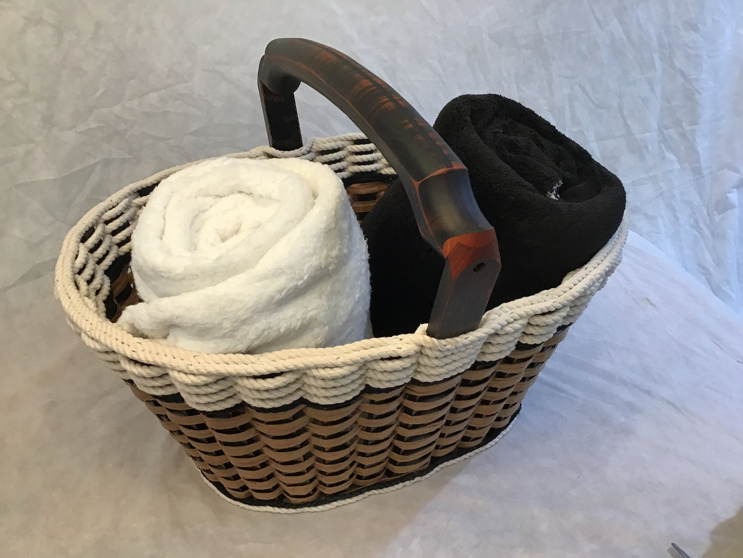 Fireside-Cottage Black