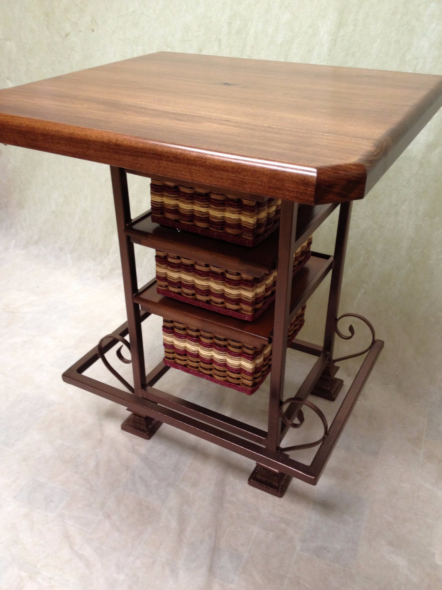 Table--Small Pub Table
