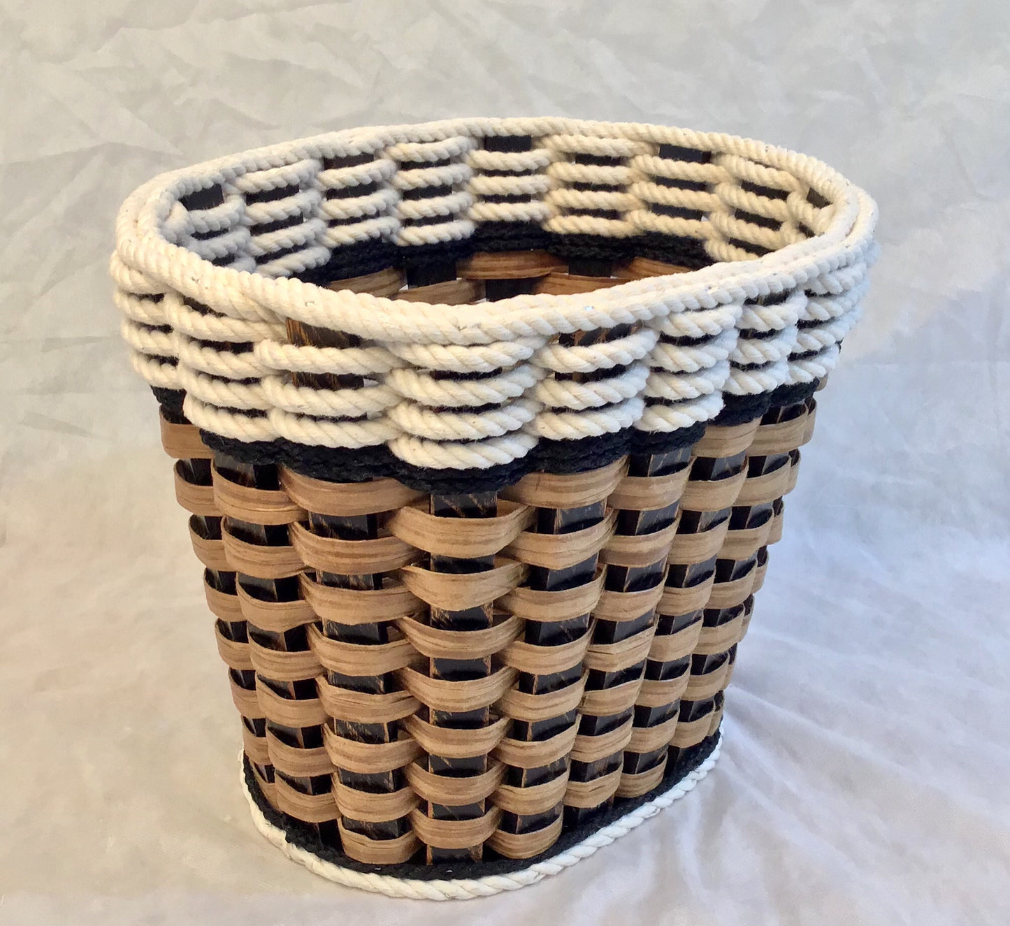 Oval Waste Basket-Cottage Black