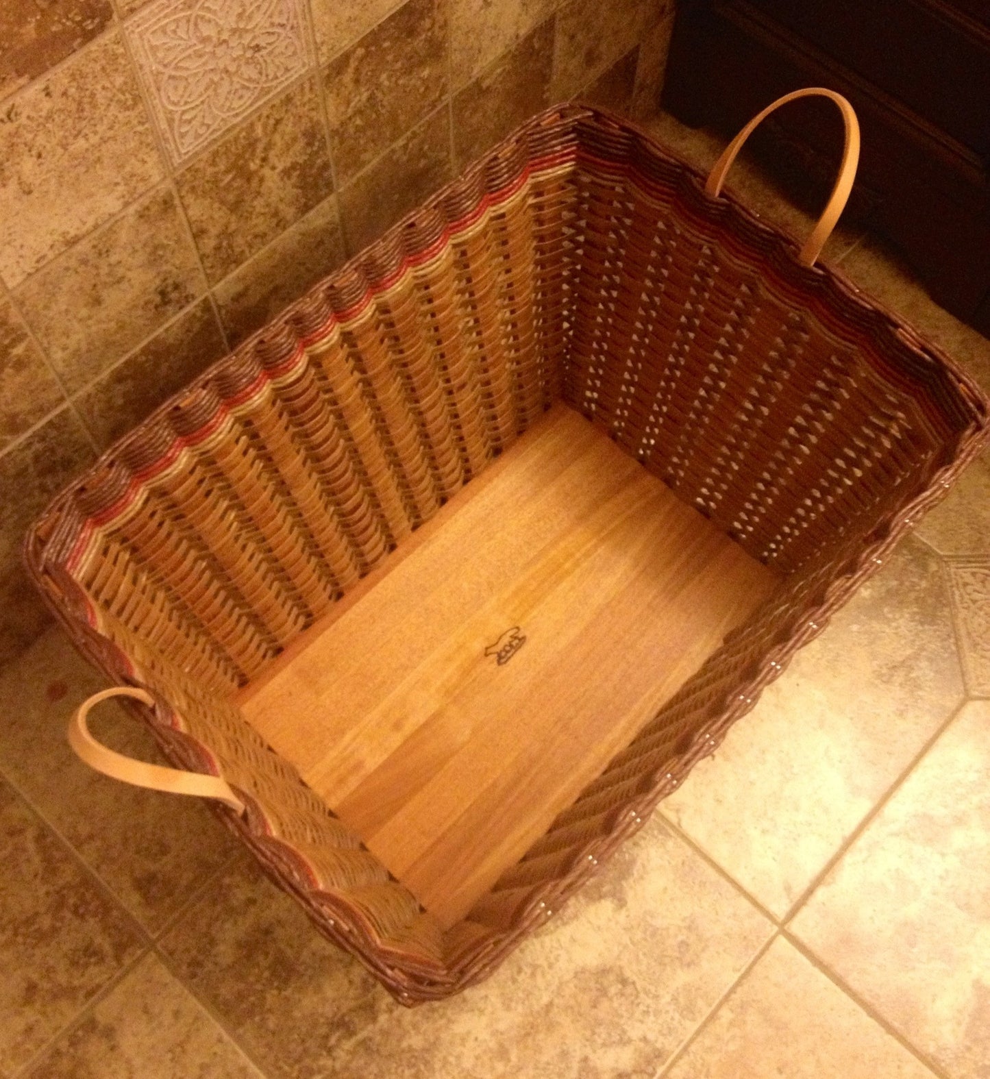 Small open clothes hamper