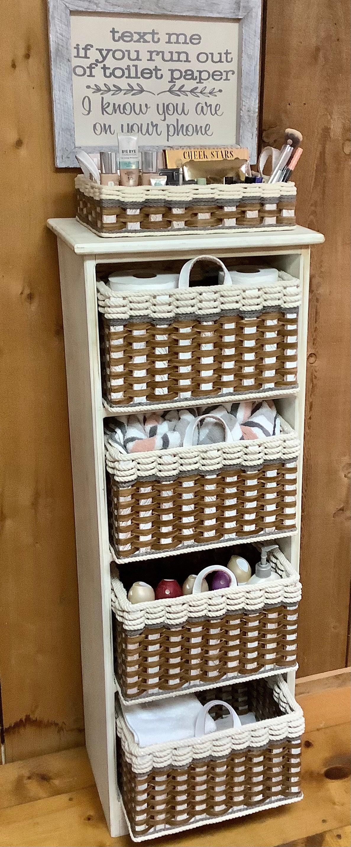 Cubby Book Shelf Unit w/four cubbies