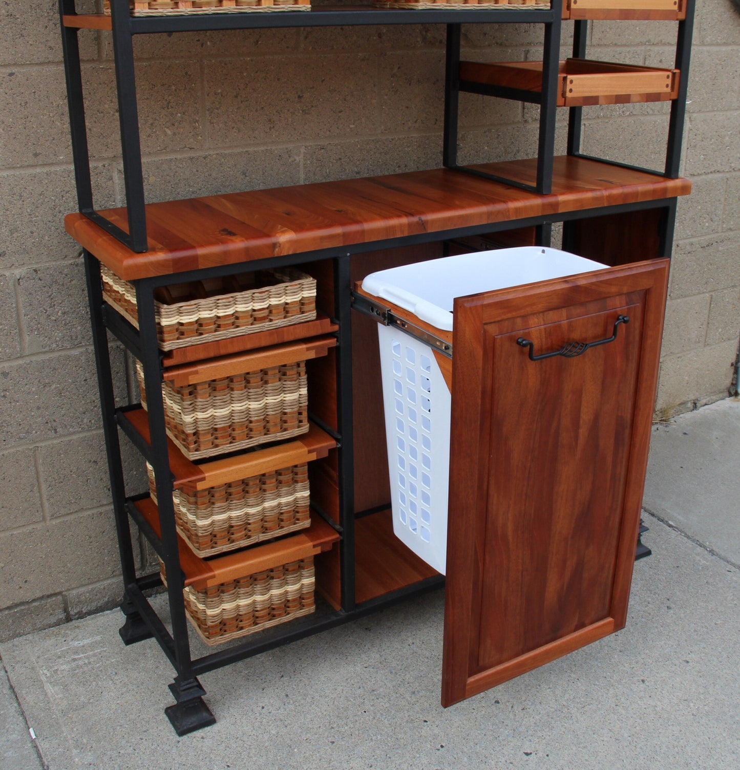 Hutch--72x64x16 wall unit