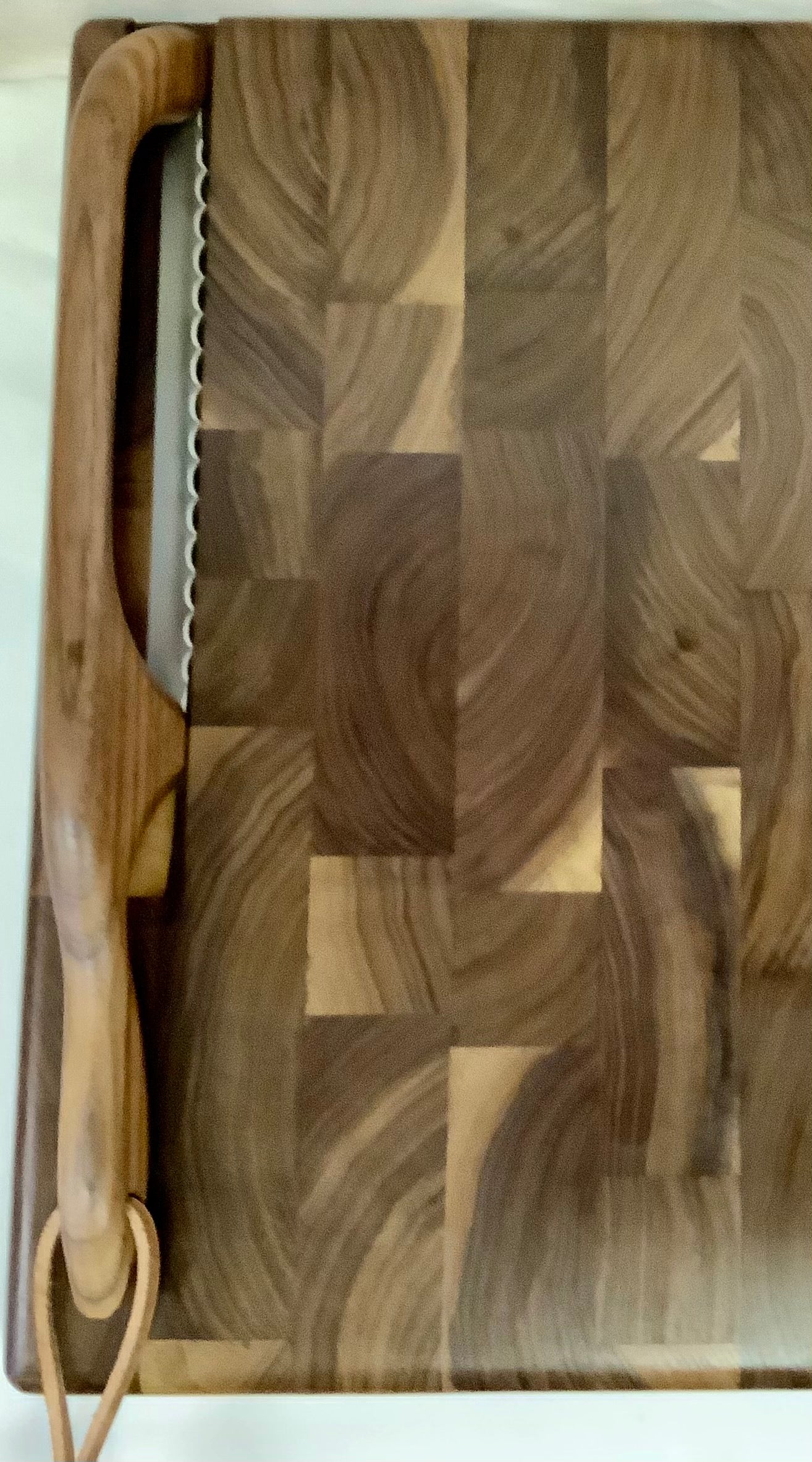 Cutting board-Black Walnut End Grain w/drip trail