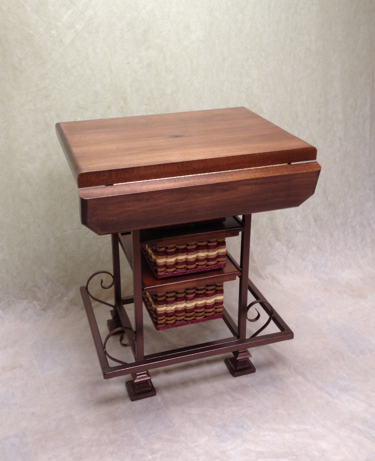 Table--Small Pub Table