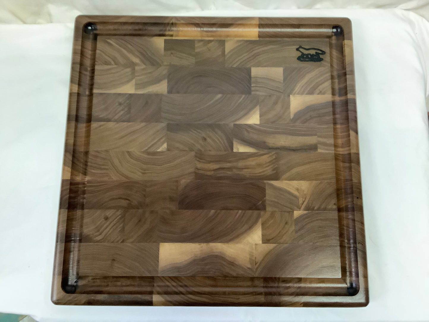 Cutting board-Black Walnut End Grain w/drip trail