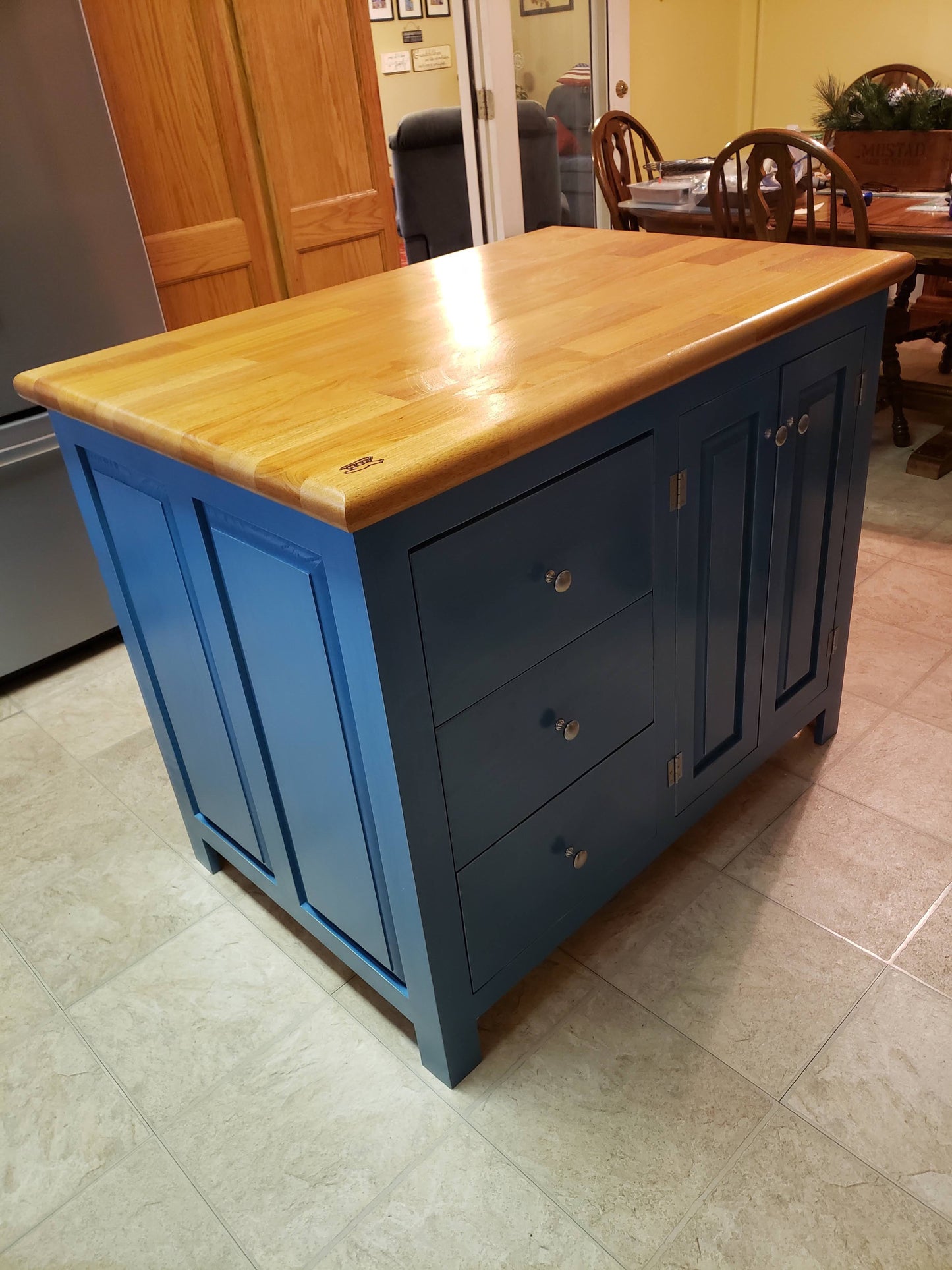 Farmhouse Island Drawers Galore 30x36