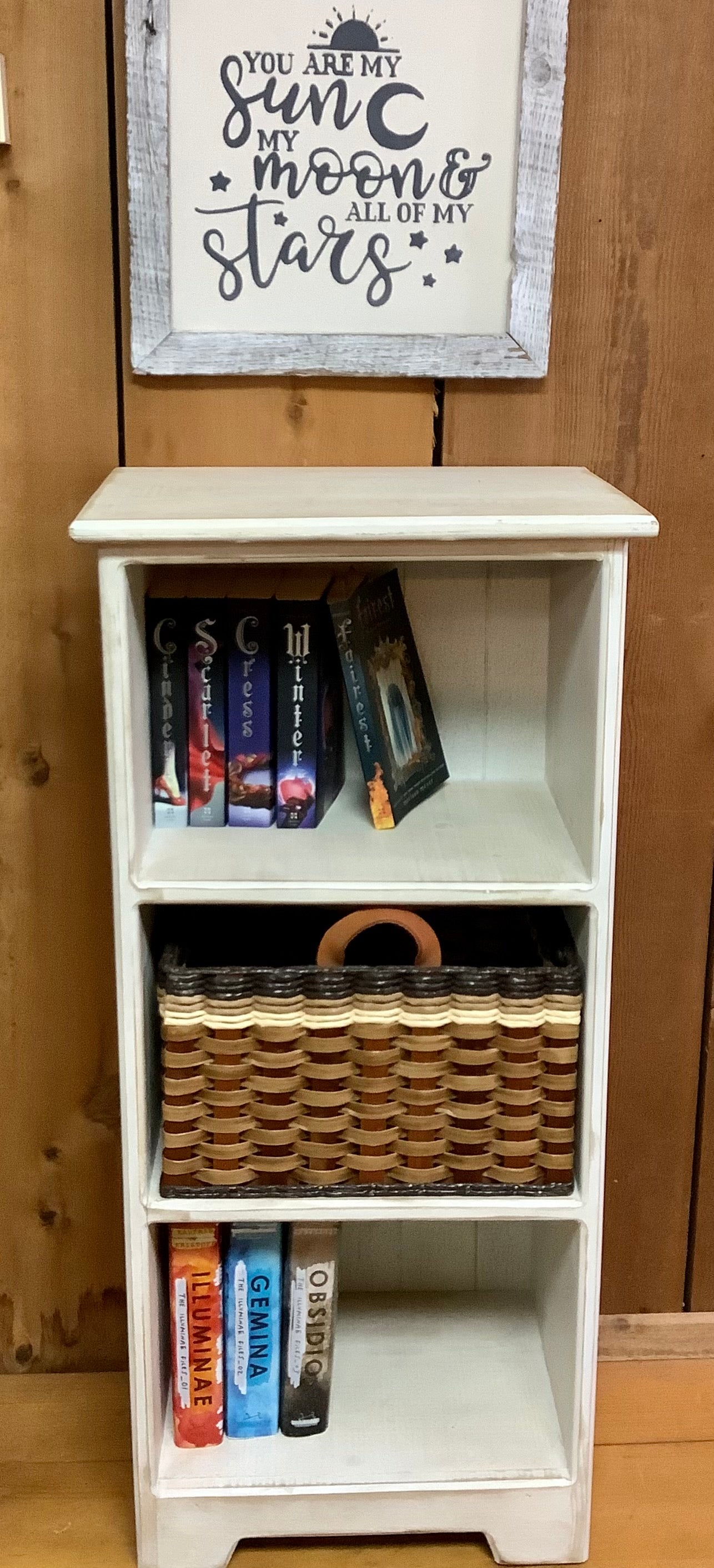 Cubby Book Shelf Unit w/three Cubbies