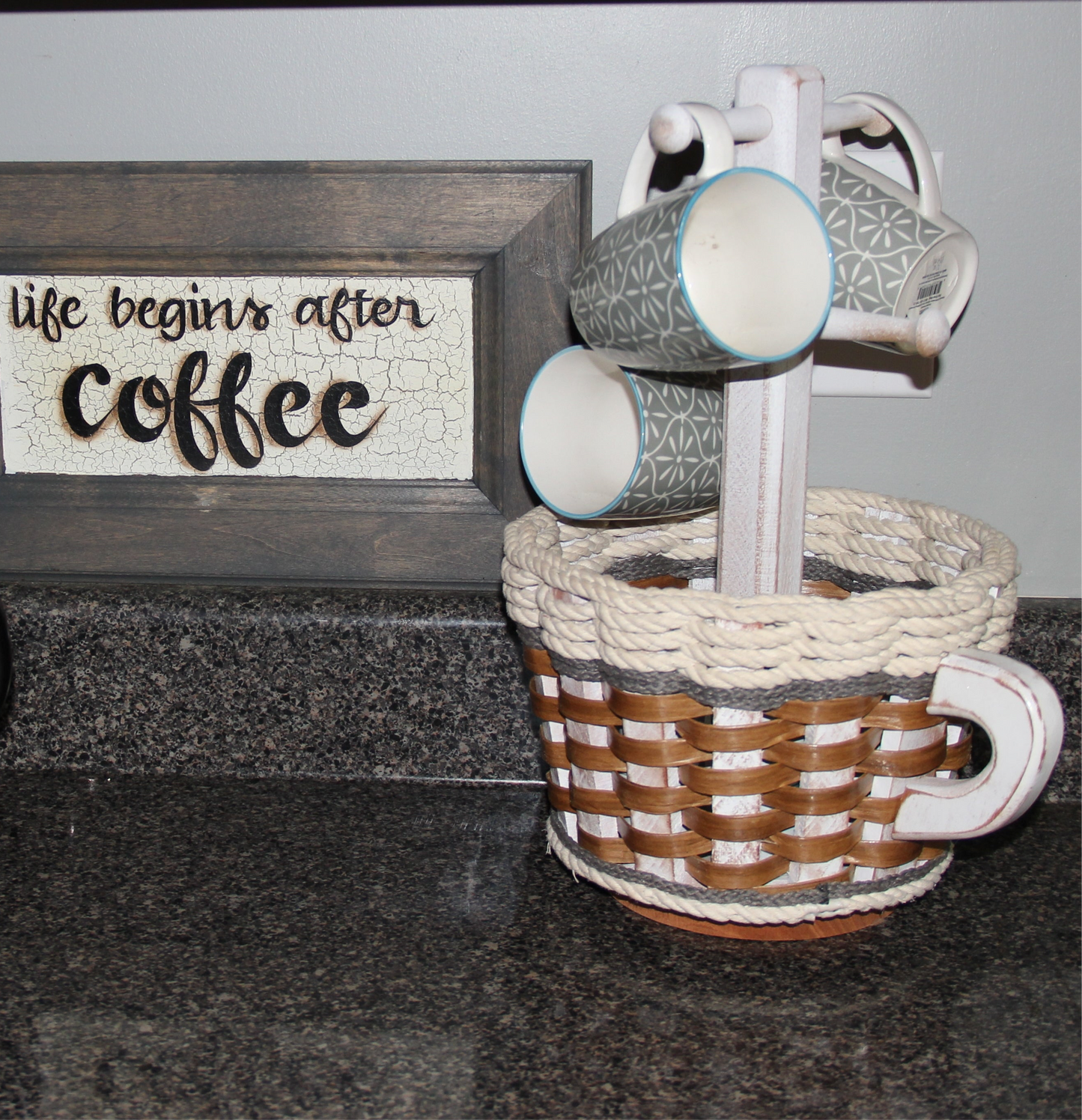 Coffee Mug Lazy Susan Basket-- Cottage Grey