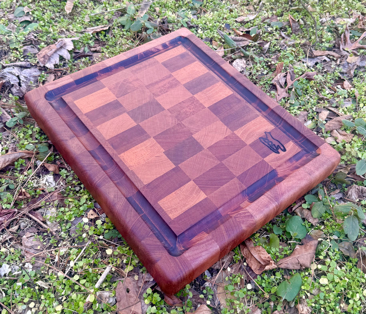 Cutting Board- Mahogany End Grain 2 inches thick with Blood Route