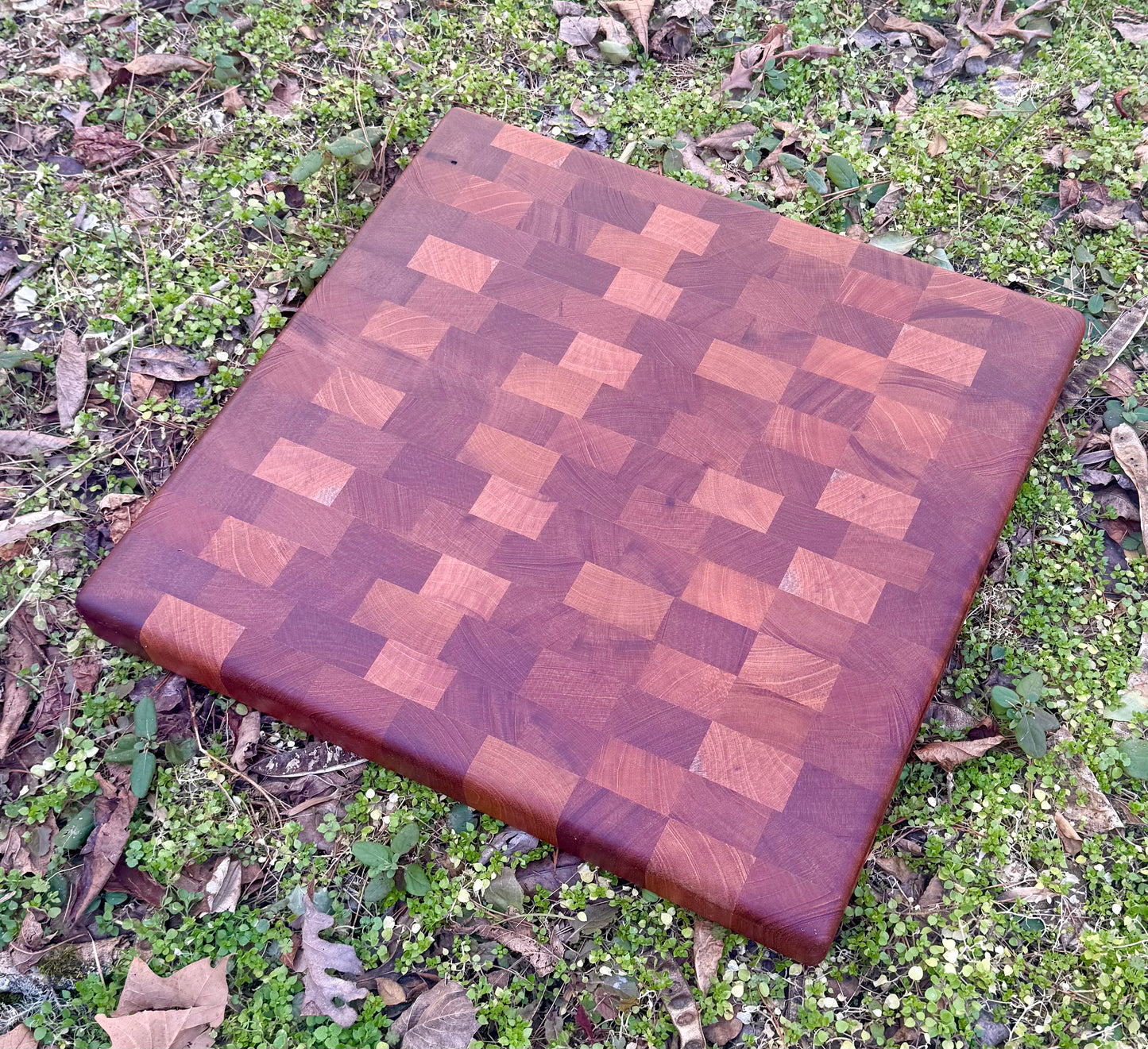 Cutting Board- Mahogany End Grain 2 inches thick with Blood Route