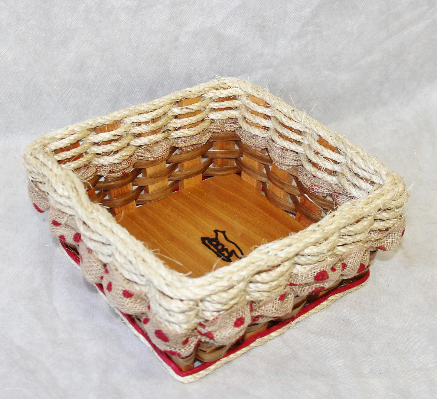 Napkin Basket w/Lid-Shabby Chic