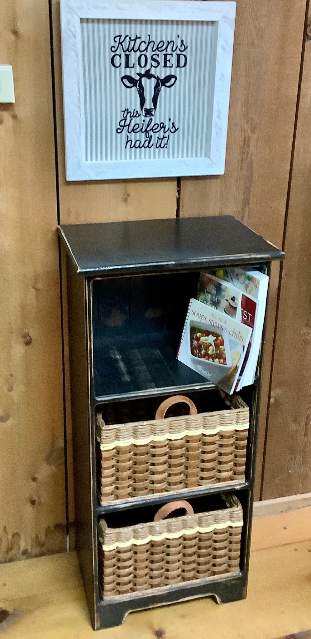 Cubby Book Shelf Unit w/three Cubbies