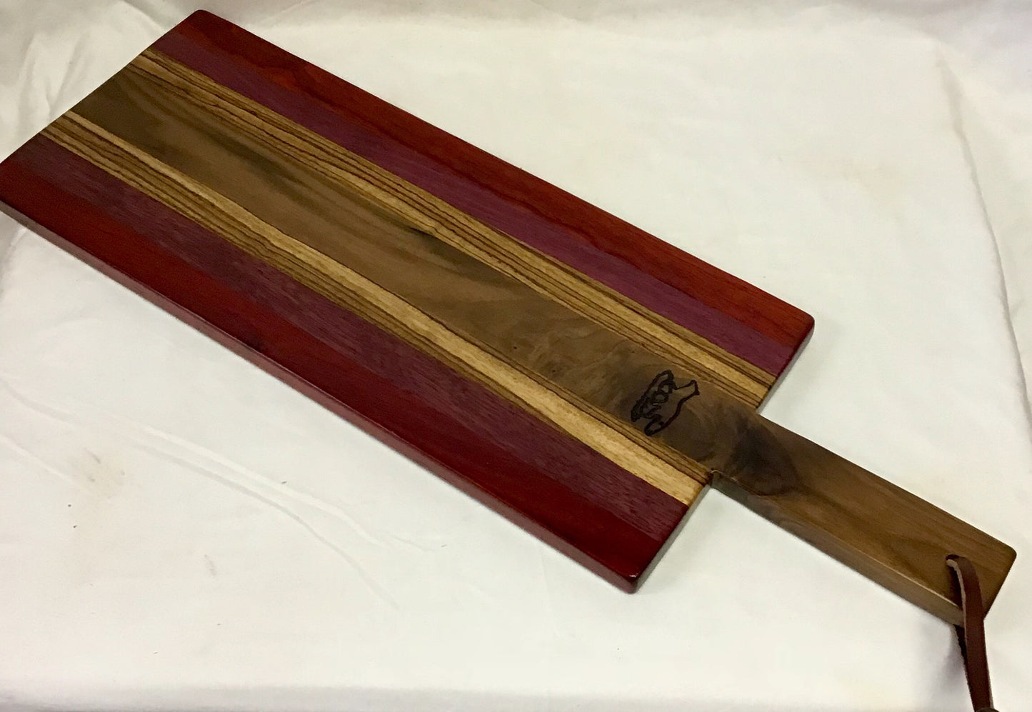 Charcuterie Board-Stripe w/exotic wood and wood handle