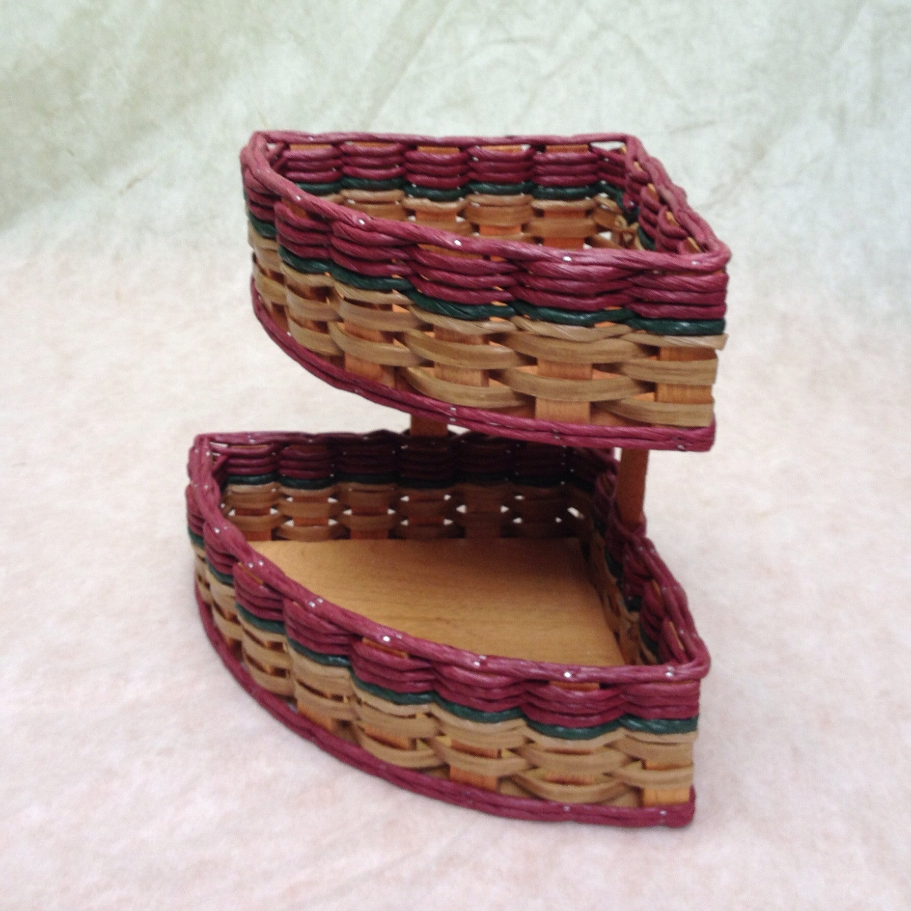 Double Corner Basket-small