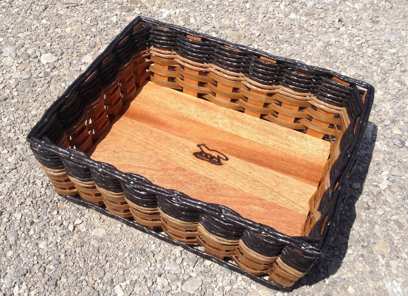 Shelf basket with angled sides