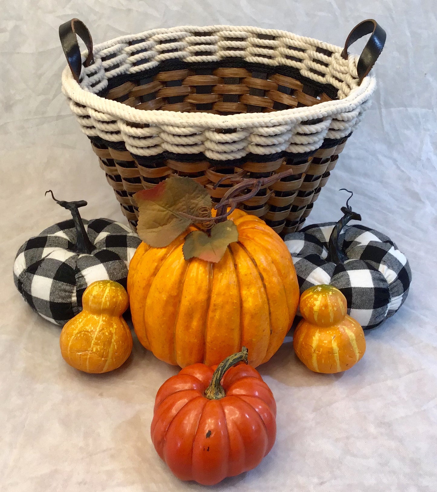 Gathering Basket-Cottage Black