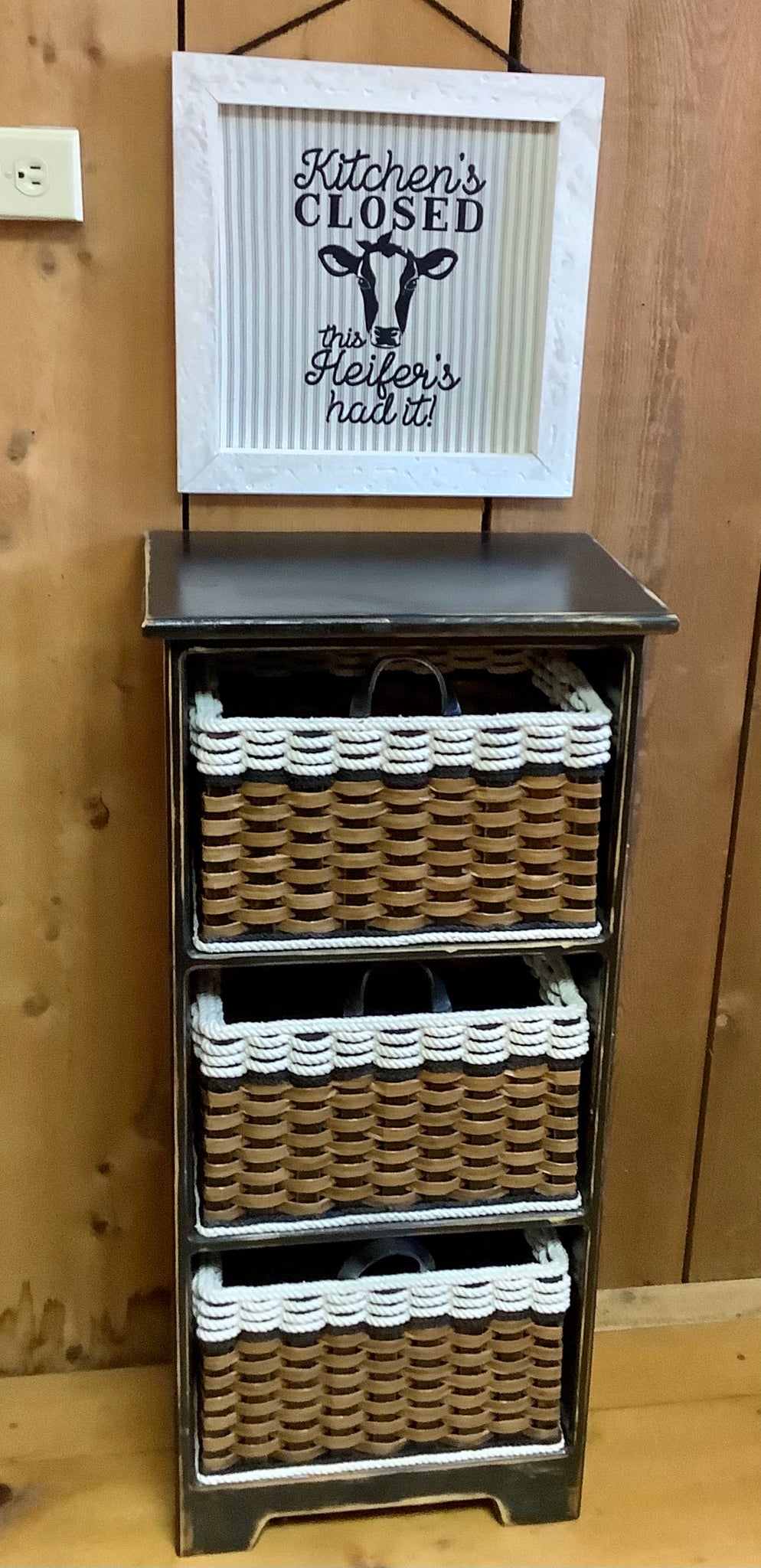Cubby Book Shelf Unit w/three Cubbies