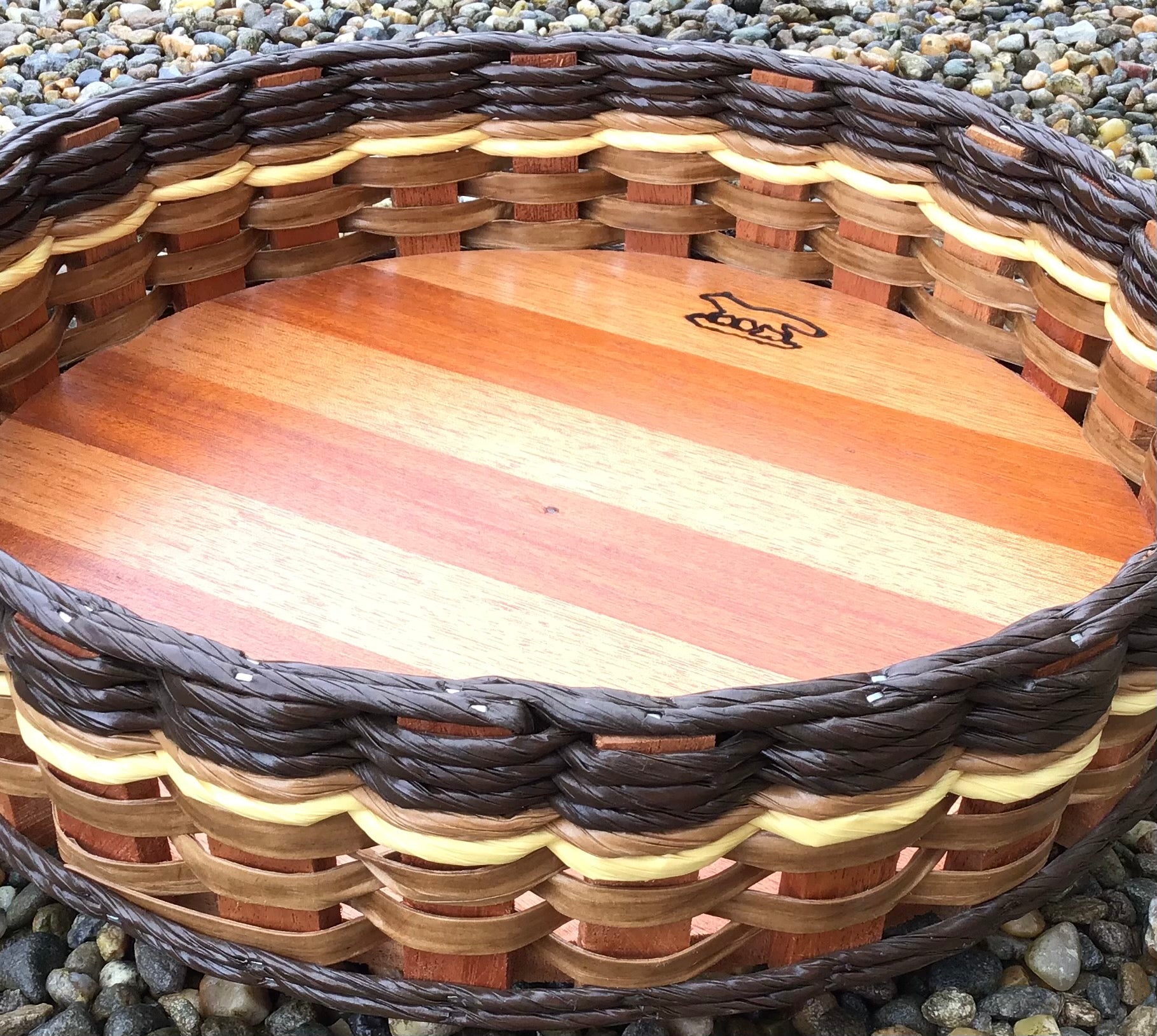 https://foxcreekbaskets.com/cdn/shop/products/image_f70d17b8-40af-4d3c-a20c-82f012a08753_2048x2048.jpg?v=1611541768